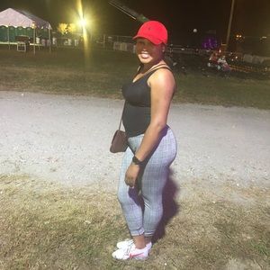 Meet your Posher, Brandi